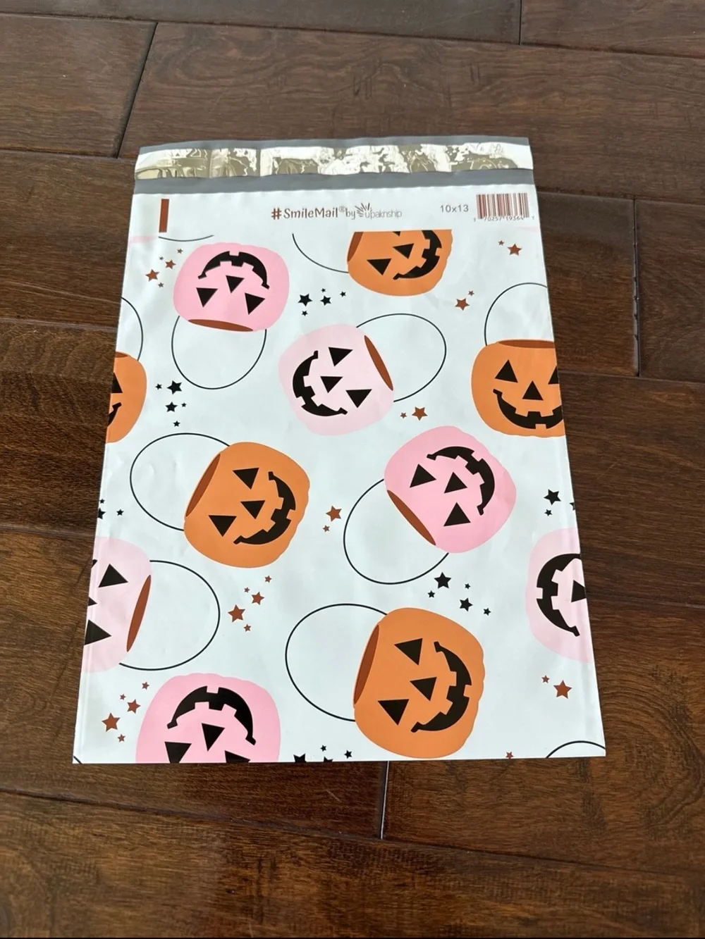 40 Pack - 10x13” Super Fun ALL Halloween Mix Poly Mailers!
